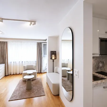 Visionapartments Freyastrasse - Self Check-in Appartamento