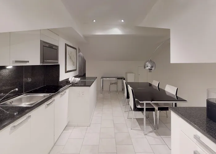 Visionapartments Freyastrasse - Contactless Check-in Apartamento Zúrich