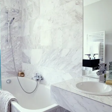 Visionapartments Freyastrasse - Contactless Check-in *