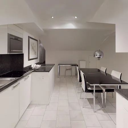 Visionapartments Freyastrasse - Contactless Check-in Apartamento Zurique