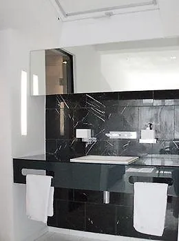 Visionapartments Freyastrasse - Contactless Check-in *